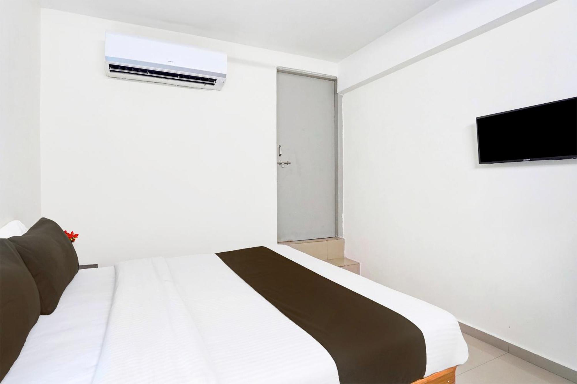 Hotel O Himalaya Inn Ahmedabad Eksteriør bilde